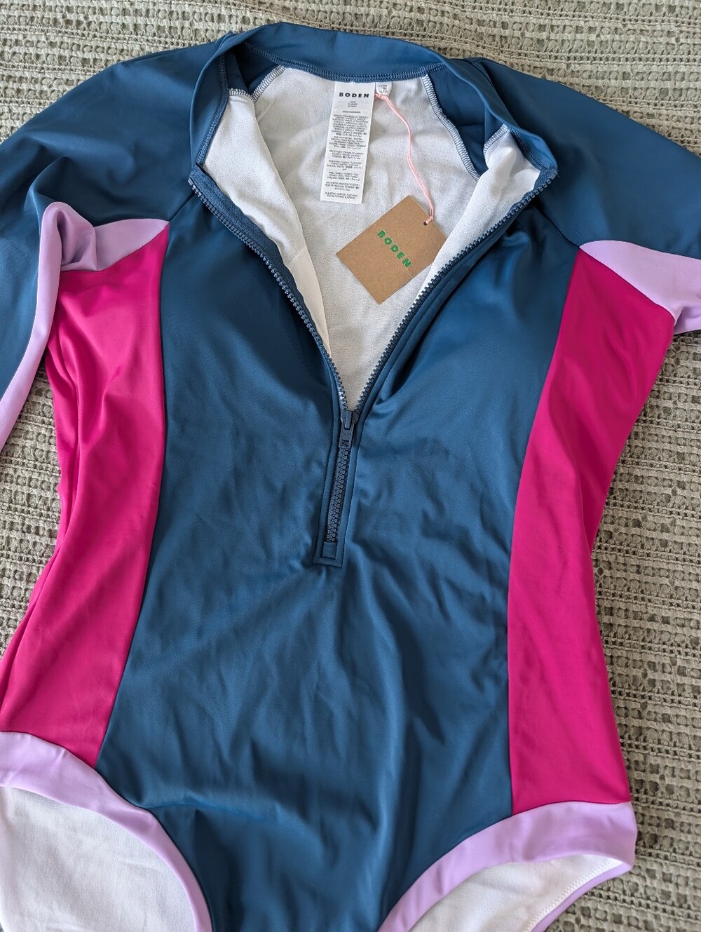 Boden Colorblock Zip Front Rash Guard Swimsuit | NWT | US 12 - Picture 6 of 15